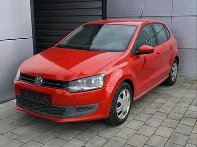 Second-hand VW Polo 105 CP (77 kW) 2010 Portocaliu Hatchback