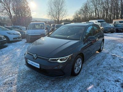 Grau Gebraucht 2020 VW Golf Life Limousine | 20.490 € (Fairer Preis)