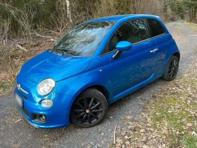 Gebraucht Fiat 500S S 104 PS (76 kW) 2014 Blau Limousine