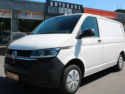 Usata VW Transporter 150 CV (110 kW) 2022 Bianco Furgone