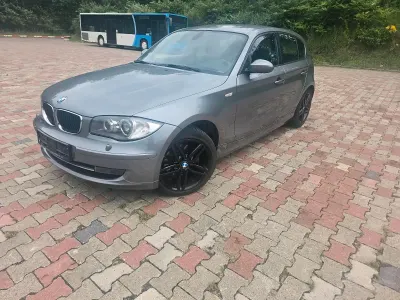 Gebraucht BMW 120 177 PS (130 kW) 2009 Grau Kleinwagen