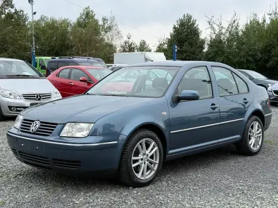 Gebraucht VW Bora Pacific 105 PS (77 kW) 2004 Blau Limousine