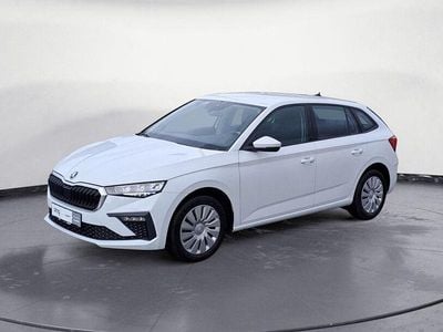 Gebraucht Skoda Scala Essence 95 PS (69 kW) 2025 Weiß Kleinwagen