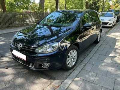Gebraucht VW Golf VI Style 105 PS (77 kW) 2011 Blau Limousine