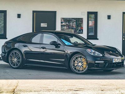 Porsche Panamera Turbo