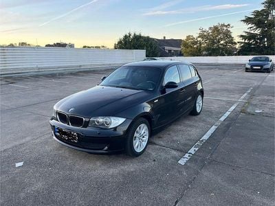 Second-hand BMW 120 Sport Line 170 CP (125 kW) 2008 Negru Hatchback