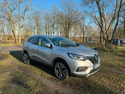 Gebraucht Renault Kadjar Intens 140 PS (102 kW) 2019 Silber SUV