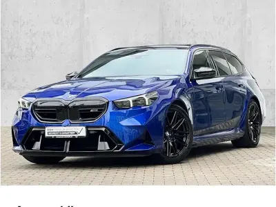 Używany BMW M5 Performance 727 KM (534 kW) 2025 Niebieski Kombi