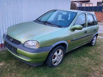 Gebraucht Opel Corsa 75 PS (55 kW) 2000 Grün Kleinwagen