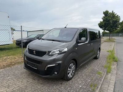 Peugeot Traveller
