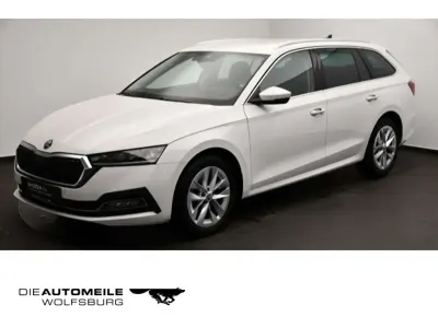 Usata Skoda Octavia Style 116 CV (85 kW) 2023 Bianco Station wagon