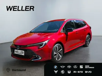 Gebraucht Toyota Corolla Hybrid 178 PS (130 kW) 2026 Rot Kombi