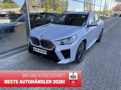 Gebraucht BMW iX2 M Sport 150 kW (204 PS) 2025 M brooklyn grau metallic SUV