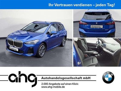 Gebraucht BMW 220 M Sport 156 PS (114 kW) 2025 M portimao blau metallic Van / Kleinbus