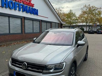 Silber Gebraucht 2017 VW Tiguan Highline SUV | 17.600 € (Teuer)
