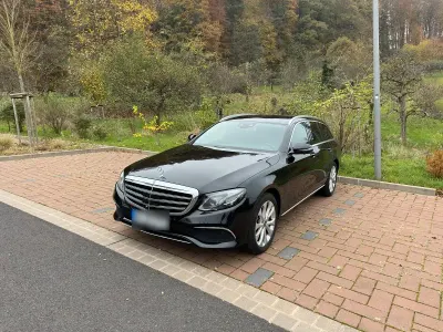 Gebraucht Mercedes E350 Exclusive 258 PS (189 kW) 2017 Schwarz Kombi