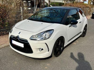 Gebraucht Citroën DS3 Sport Chic 156 PS (114 kW) 2012 Weiß Kleinwagen