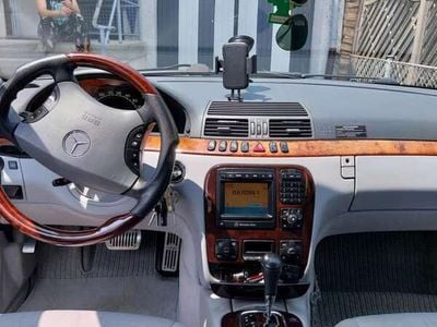 Mercedes S320
