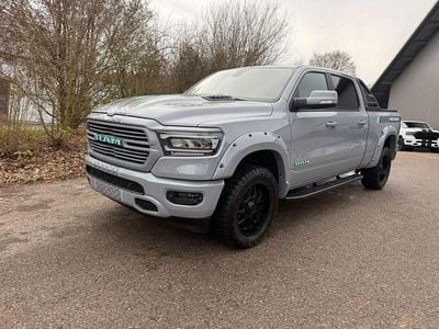 Grau Gebraucht 2021 Dodge Ram Abholung | 44.900 € (Guter Preis)