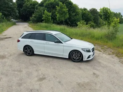 Gebraucht Mercedes C300 245 PS (180 kW) 2020 Weiß Limousine