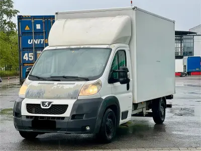 Gebraucht Peugeot Boxer 131 PS (96 kW) 2012 Weiß Van