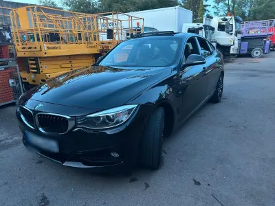 Gebraucht BMW 318 143 PS (105 kW) 2014 Schwarz Limousine