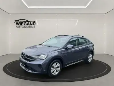 Używany VW Taigo Life 110 KM (80 kW) 2023 Szary SUV