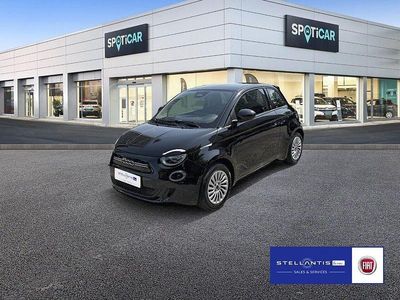 Neu Fiat 500e Red 69 kW (95 PS) 2025 Schwarz Limousine