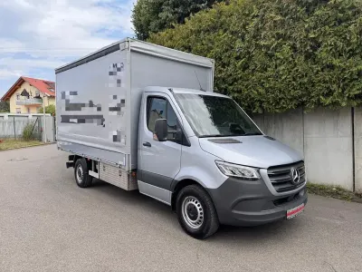 Gebraucht Mercedes Sprinter 170 PS (125 kW) 2025 Silber Van