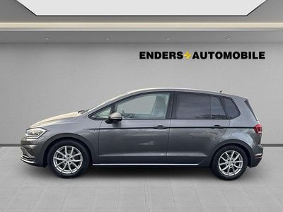 Grau Gebraucht 2018 VW Golf Sportsvan Join Van / Kleinbus | 15.990 € (Fairer Preis)