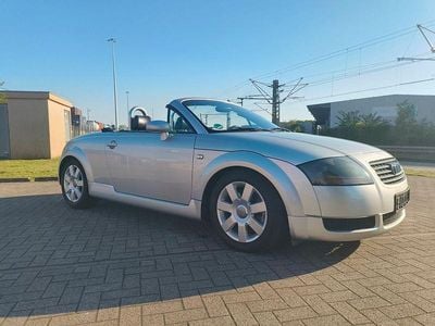 Usata Audi TT Roadster Sport 150 CV (110 kW) 2003 Argento Cabrio