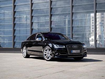 Audi S8 plus