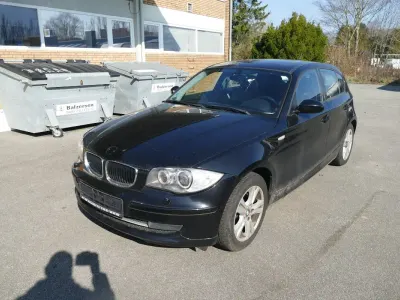 Gebraucht BMW 118 143 PS (105 kW) 2007 Schwarz Kleinwagen