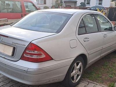 Gebraucht Mercedes C200 163 PS (119 kW) 2002 Silber Limousine