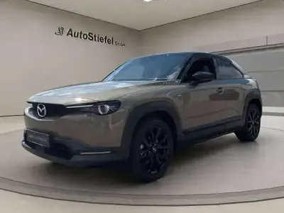 Gebraucht Mazda MX30 Ad'Vantage 106 kW (145 PS) 2023 Multitone zircon sand (metallic) SUV