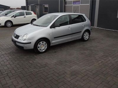 Silber Gebraucht 2003 VW Polo Limousine | 1.999 € (Fairer Preis)