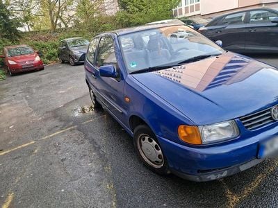 Usata VW Polo 45 CV (33 kW) 1995 Blu Coupé