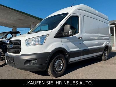 Second-hand Ford Transit 155 CP (114 kW) 2016 Alb Monovolum