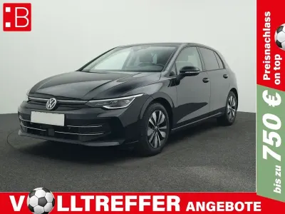 Gebraucht VW Golf VIII Goal 150 PS (110 kW) 2025 Blau Limousine