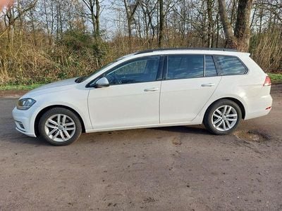 Gebraucht VW Golf VIII United 133 PS (97 kW) 2020 Weiß Kombi