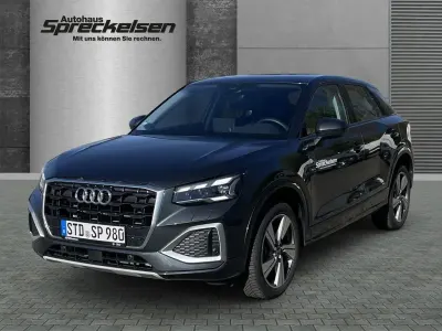 Używany Audi Q2 Advanced 150 KM (110 kW) 2025 Szary SUV