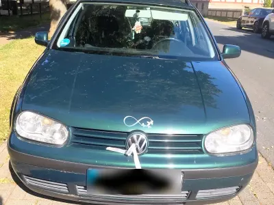 Gebraucht VW Golf III 104 PS (76 kW) 1999 Grün Kombi