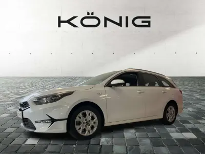 Gebraucht Kia Ceed Vision 101 PS (74 kW) 2024 Weiß Kleinwagen