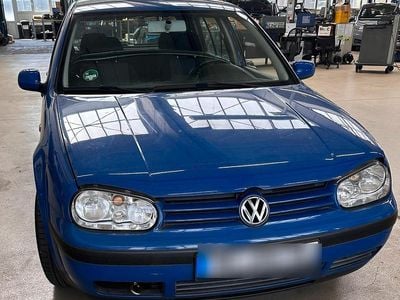 VW Golf IV