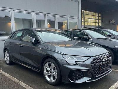 Usata Audi A3 S-Line 116 CV (85 kW) 2022 Grigio Berlina