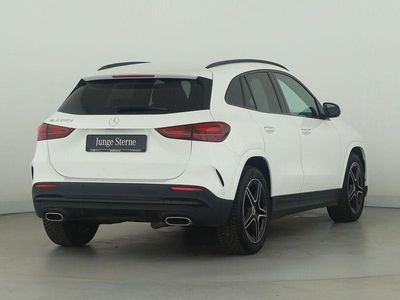 Gebraucht Mercedes GLA200 AMG 150 PS (110 kW) 2024 Polarweiss uni SUV