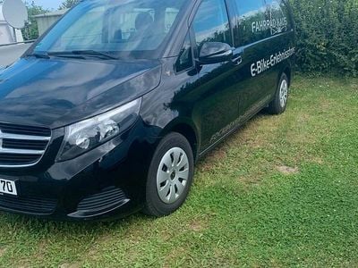 Mercedes V200