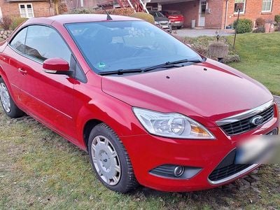 Usata Ford Focus Cabriolet 101 CV (74 kW) 2011 Rosso Cabrio