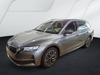 Second-hand Skoda Octavia Tour 150 CP (110 kW) 2025 Gri Break