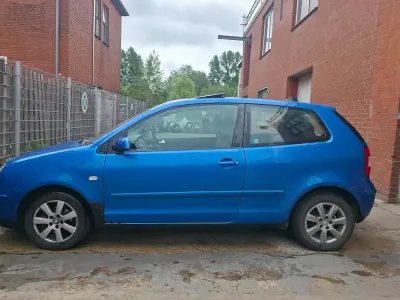 Gebraucht VW Polo 54 PS (39 kW) 2003 Blau Kleinwagen